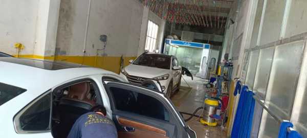 ������ת�ã� ��ַ�������ع�����ѧ·ɽˮ����5��һ��1-5������ �绰��18076735566