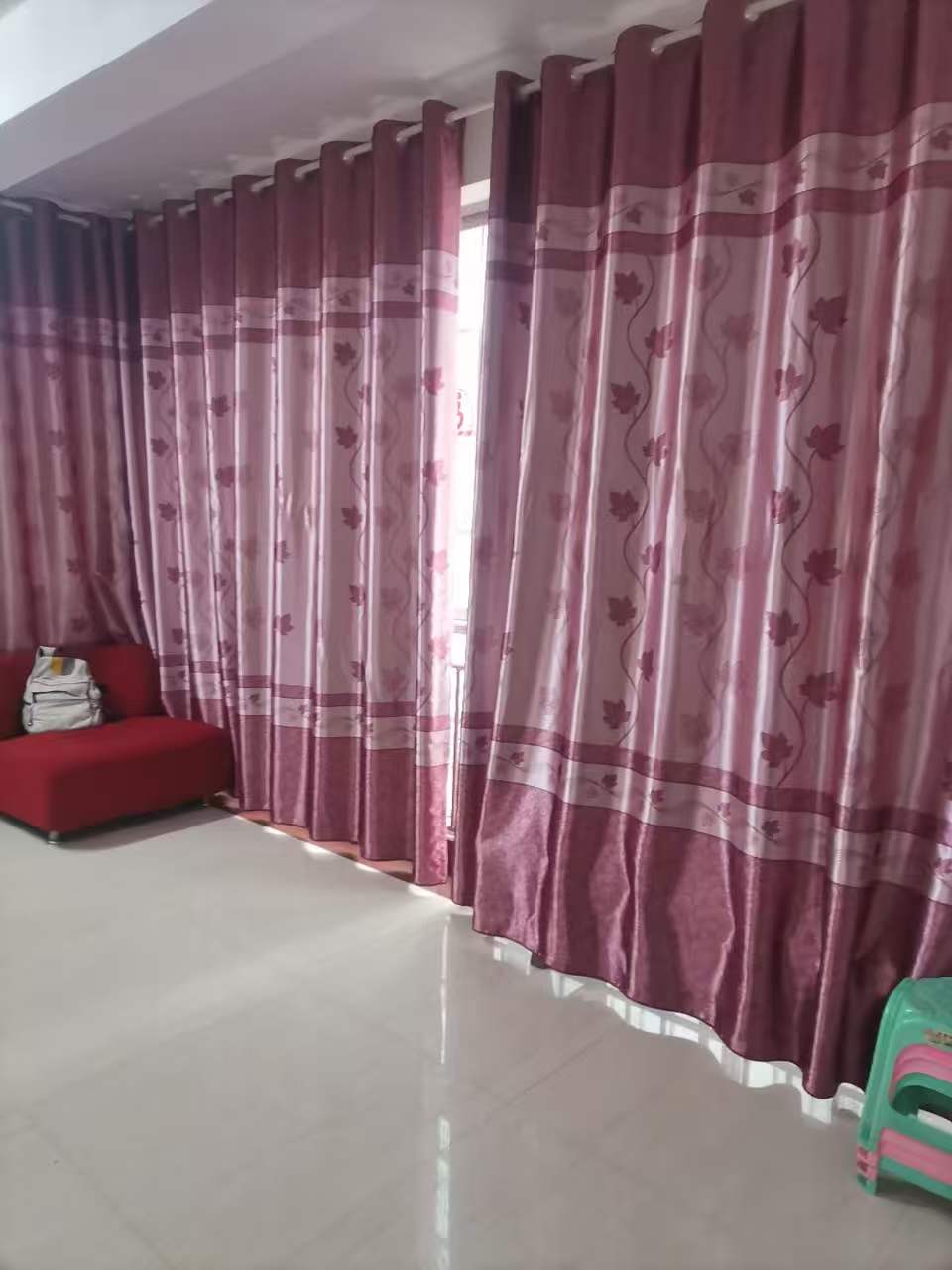 �Ǳ�����������С������һ��һ��һ�����⣬���ӱ����ܺã�������飬��ӭ��ס��