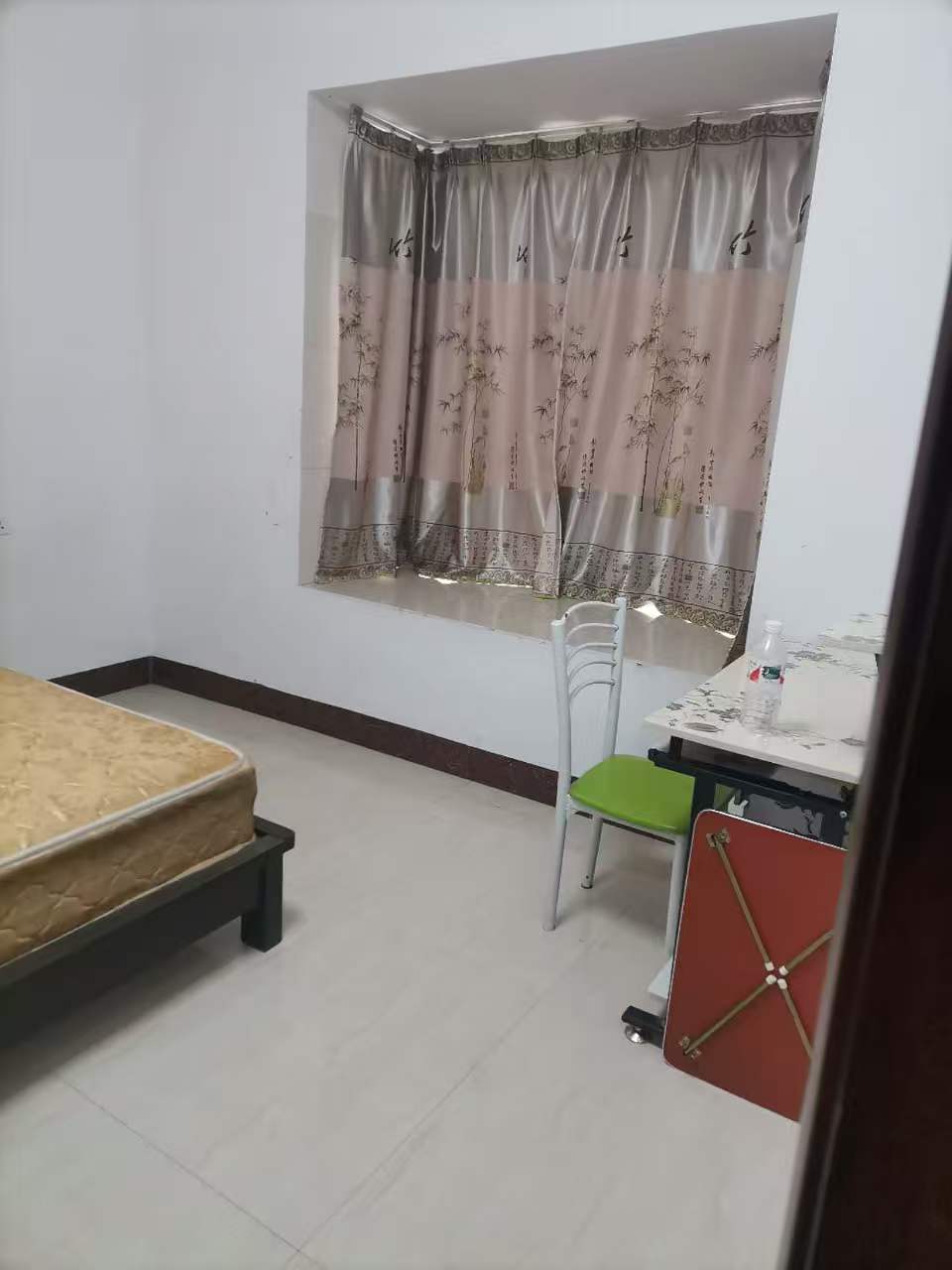 �Ǳ�����������С������һ��һ��һ�����⣬���ӱ����ܺã�������飬��ӭ��ס��